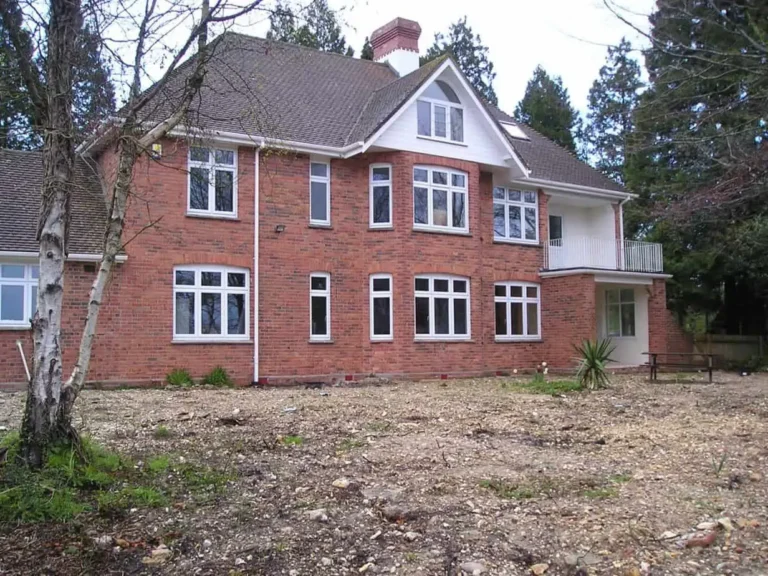 julias-house
